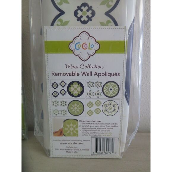Cocalo Moss Collection Fleur-de-lis, Removable Wall Appliqués & Window Valance - Picture 3 of 4
